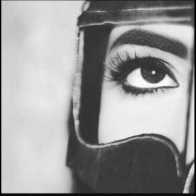 Q0Hil's profile picture. ❥|❁
. لا ترى العين عيباً....  إذا أحب القلبُ قلباً.. ❥|❁♥️