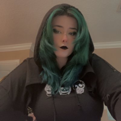 Amber_Moonchild's profile picture. 25, doing my own thing, Twitter is where I post randomness; enjoy 😉 #NoJusticeNoPeace