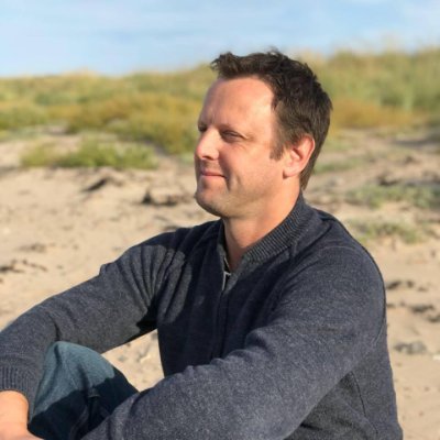_matt_invests_'s profile picture. The stock market is the only place things go on sale and everyone runs out of the store screaming.