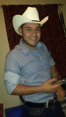 JoseAyala693880's profile picture. 