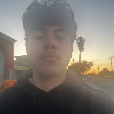 santi Profile