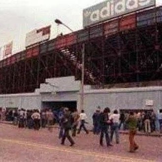 Nacional y Popular. San Lorenzo. Y otras tantas cosas, pero por ahora me las reservo