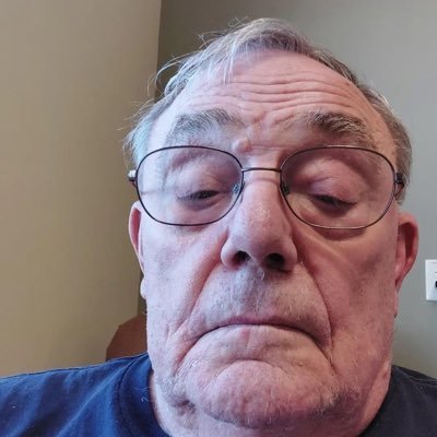 TheavinM32757A's profile picture. 
