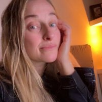 Eve S (@evesolom) 's Twitter Profile