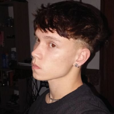 ex mecânico, monossilábico e esquecido assina aí 🥺 https://t.co/qgQXYyA6ud
https://t.co/HQ0GRzaT0M