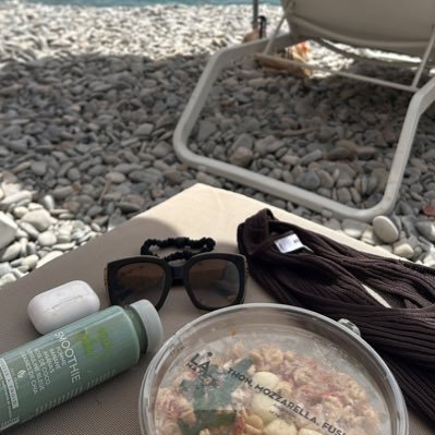 cachotierva's profile picture. venting 📖