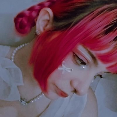 ・ *゚。 * oh, so angels have pink hair * ゚。·*・
she/he/they (nb)
♡ @omgmigleshi ♡