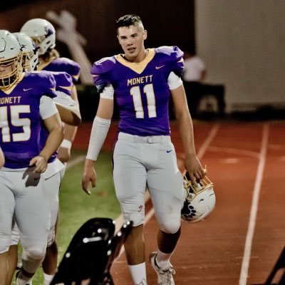 CO 2027 @ Monett High School| 6’3”| 210 lbs | Football Edge Rusher/ Tight End | Basketball Center | Rugby Forward | 4.0 GPA | Email: camdentowles@gmail.com