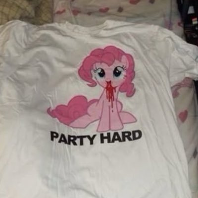 deadfourliters's profile picture. 