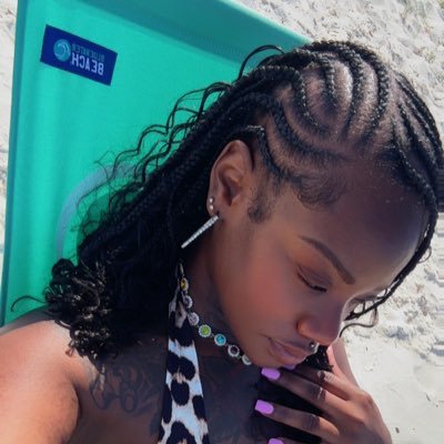 Louei’s Mom🧸 Fl born, Hair/MakeupArtist🎨 Just watch me GLOW 🤩