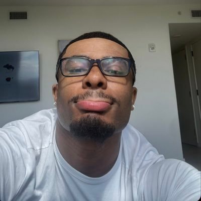 insta: asherrpotter 🧍🏽♂️ yu probably shouldn’t be here