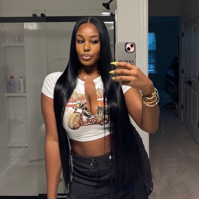 Wig Maker | Esthetician Owner of: Kory Wigged You LLC & All That Esty Click the link to shop & book! LLJLB3 4L 💚