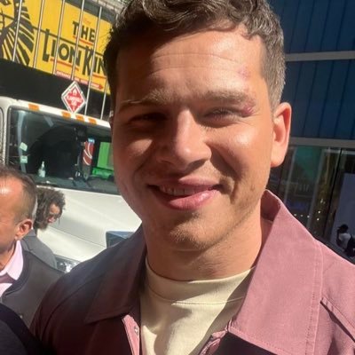 aleksanderoleks's profile picture. 