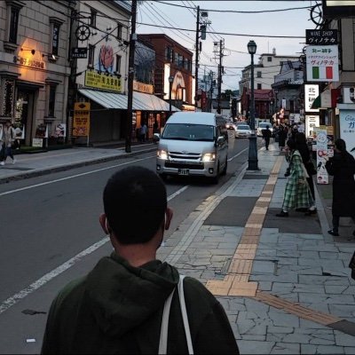 hong_shang79509's profile picture. 