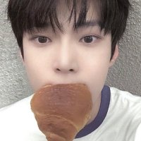 딩동댕 (@ddd201__) 's Twitter Profile