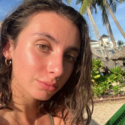 likemytoz's profile picture. 