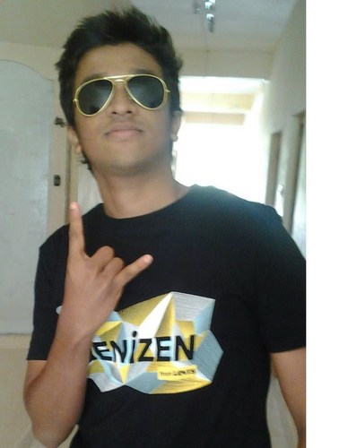 Davidsether's profile picture. music music music music