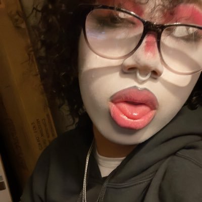 937📍Contentcreater 💦||serious inquiries only|| telegram / https://t.co/YySH11nTc3 || meets available