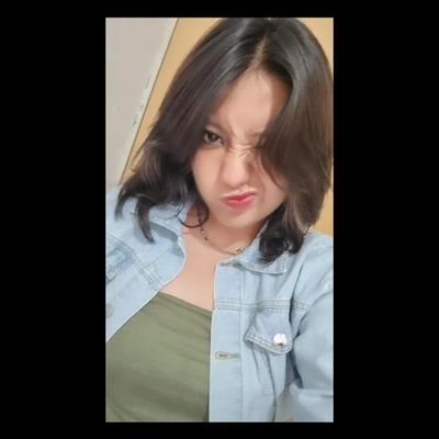 Valeria De la Luz Profile