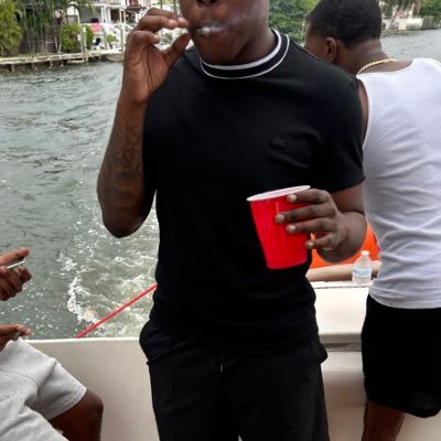 humblebeastzo's profile picture. 