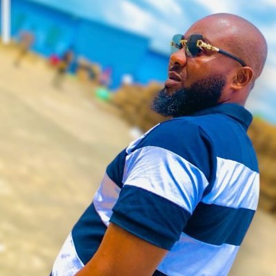 Arsenal Fan/🇳🇬🇳🇬
My vote is For Obi/
Proud Husband & Father/Service to Humanity⚓/Logistics/ Supply-chain/#OBIdient/Biochemist/Calm Soul/Arsenal Fan/HERO