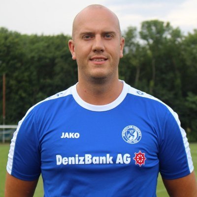 HamzicDeni2003's profile picture. “Ako ne vjeruješ da možeš, onda nemaš šanse!” – Arsen Wenger