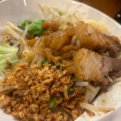 音楽/漫画/本/格闘技好きです(知識は△)。お酒も好きですが強くはナイです。 西宮/尼崎/難波/九州エリアの何処か。Xの事を頑なにTwitterと呼びます。お手柔らかに。