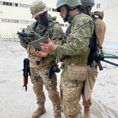 Ukraine Army 💪⚔️Tactical Trainer,Member of a volunteering Group in support of Ukraine 🇺🇦 Богдан Салов Пишаюся тим, що я Українець !