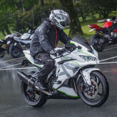 こしむぎ🏍 (@koshimugi) / X
