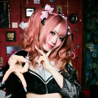 @shaholi_info @shaholi_live 鬼☆ピンク担当 / 見た目は令和♡中身は平成 マイペース^ ̳ට ̫ ට ̳^☝️ポケモン𝑳𝑶𝑽𝑬💞 #リネたまキングダム