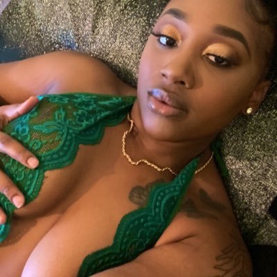 im a goddess. i demand the luxuries of life. i deserve nothing less than whatever i want. $Nasia1543