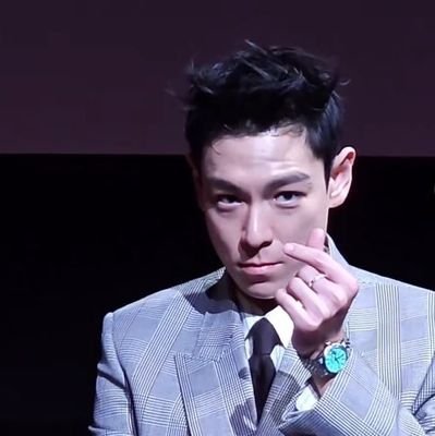 xxxohitstop's profile picture. 👑 TOP & MINO 💛💙 BIGBANG💥 WINNER ✨