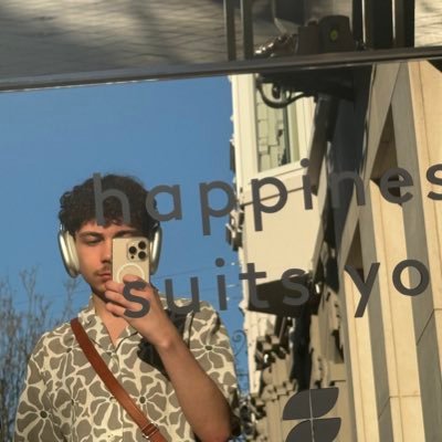 (19yo | 🏳️🌈) Politics, Travel and other Things