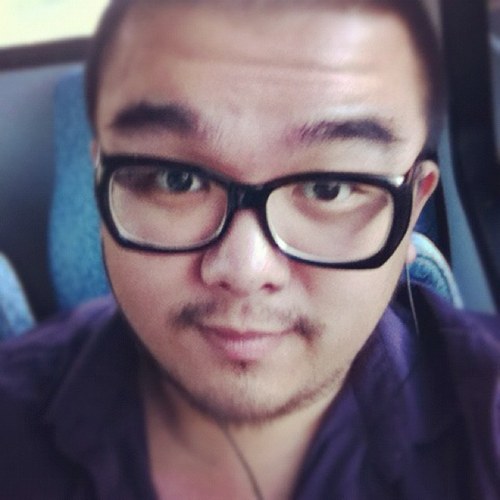 LujieY's profile picture. 