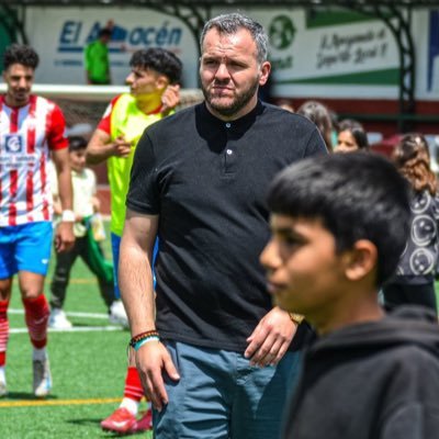 ENTRENADOR UEFA PRO ,CURSO ANALISTA TÁCTICO , CURSO DIRECTOR DEPORTIVO