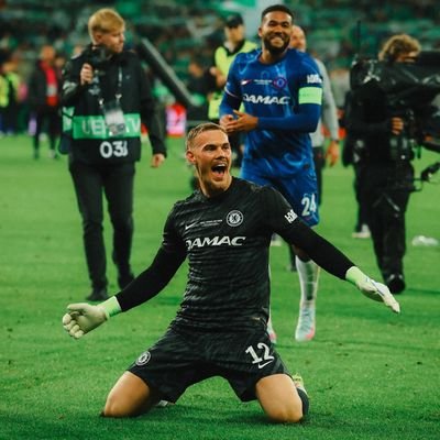 🇺🇬 ... !!! It is The LORD that advances me..🙌🏾
👷🏻,,,, #Chelsea .. #WWE .. #DoingItForJesus ...