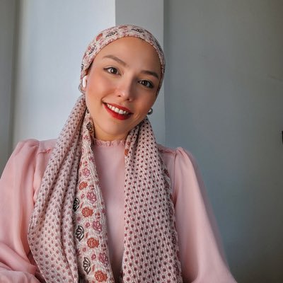 pskaysenursavas's profile picture. https://t.co/LMvAk8rKde