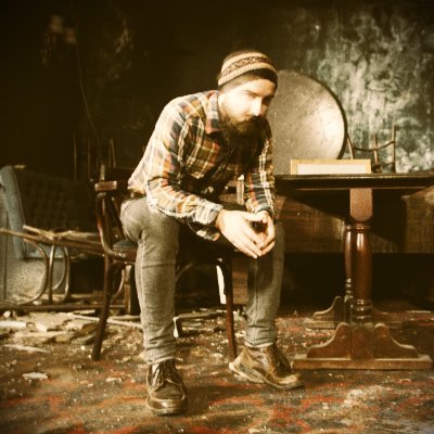 #MiseryFolk from Wales 🎶 @ClimbingTrees 🎵 @HazelAndGrey 📀 @StaylittleMusic • Mailing List https://t.co/9XtBeAFO38