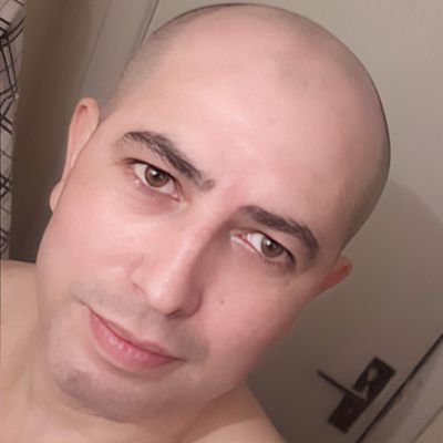 dougfrc's profile picture. "Quando abstém-se do ego, o que te sobra? 
Esse é o verdadeiro você!"
Douglas Rodrigues, Bel. em Ciências Contábeis pela Universidade de Caxias do Sul.