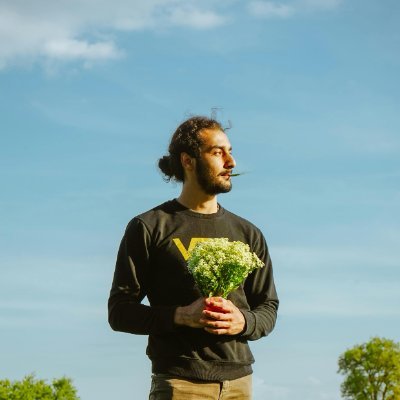 TMinusTomer's profile picture. 🌹🌹