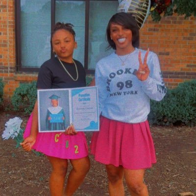 I mind my business and get money while doing it! Mother of 2 King’s&Princess #LongLiveFuFu #LongLiveBooda #LongLivePurp #LongLiveAlex #LongLiveMikeMike