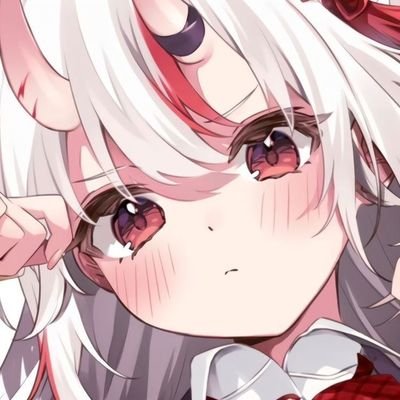 Bookish bunny VTuber 📚
🕯️ RPGs | Chill vibes | Fantasy nerd
🫖 Streaming from my cozy burrow!