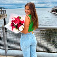 Elena Chrisman (@elena_chrisman) 's Twitter Profile Photo Elena Chrisman (@elena_chrisman) 's Twitter Profile Photo