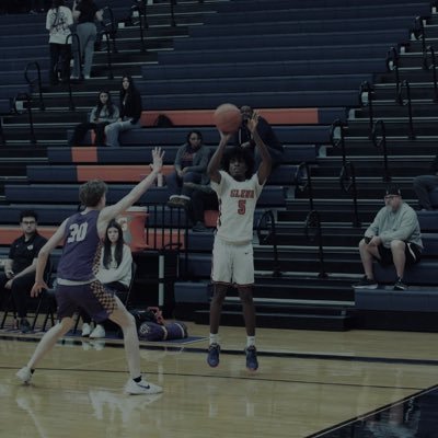 Hooper Co 2027⭐️/6,0/⭐️155 pounds sophomore and a 4.0 GPA⭐️/my number: 9255290145/my gmail: edosaspecial@gmail.com East view highschool