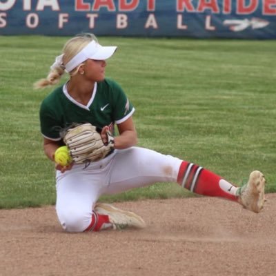 HaasKarder's profile picture. Oak Harbor 2026 🥎 🏀           Walsh Softball Commit ⚔️