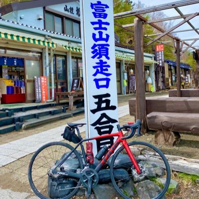 mi_yu_rr's profile picture. ロードレース観戦と山ライドが趣味な古のオタク。愛車はFUJIのSL1.1とLOOK 785 HUEZ。育児中につき自転車はお預け状態。ヤマイキタイ！！