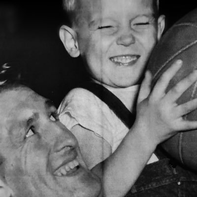 Loving husband/father. Kellie, Taylor, Michael. Head basketball coach at Cincinnati Roger Bacon. Coached at St. X, Wilmington, and Wabash. Workout Instructor.