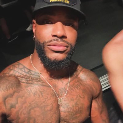 Big dicked sweet & nasty af bbc Daddy & god to all whites so y'all come worship! (Proud BNWO representative) Old account was banned at 10k so y'all follow up