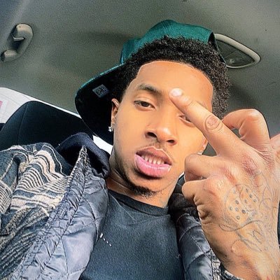 run up a bag 💰 Live life 💙. SnapChat: kobedagoat94