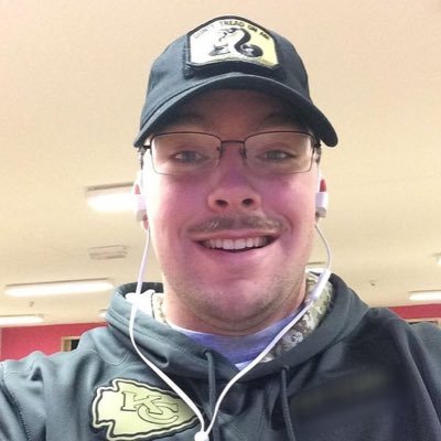 den_sctt's profile picture. Easy going fella